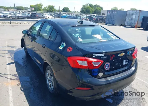 2017 Chevrolet Cruze Ls Auto z USA, uszkodzony, nr VIN 1G1BC5SM0H7117084